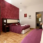 Oda ve Kahvaltı Star Of